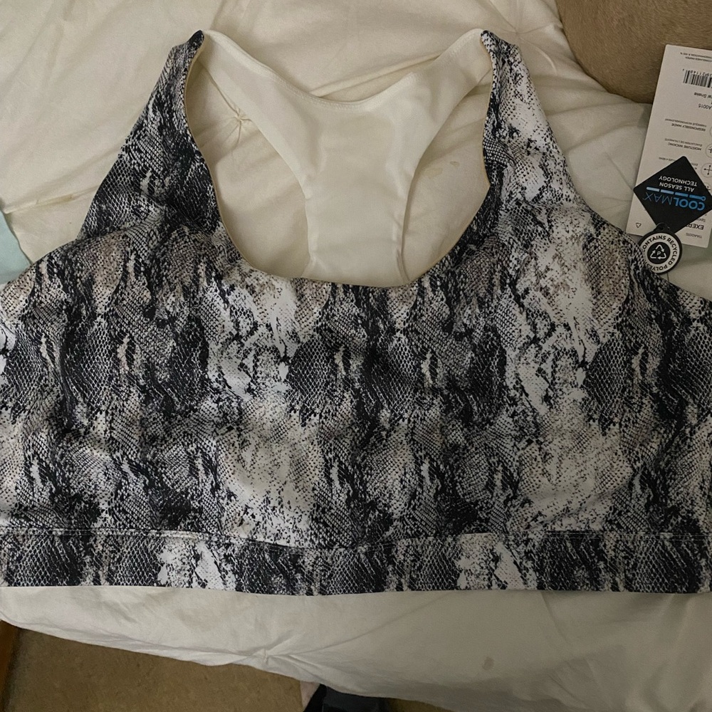 Sports bra brand new